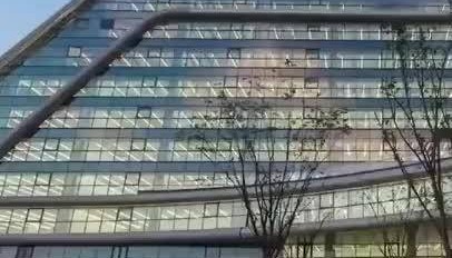 春节放假卷起来了!一公司春节可返乡办公两个月