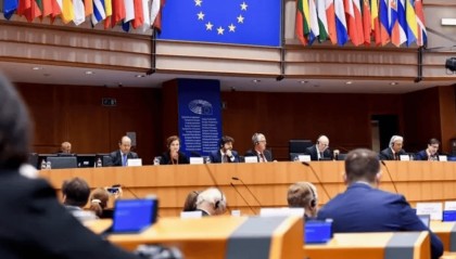 出乎意料!27国作出最终选择,立陶宛态度突变,拜登这次失算了