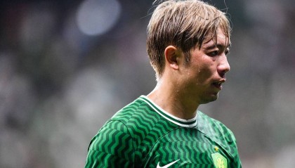 中超转会风向标:国安多人续约新援成谜 意甲中场或转投中超