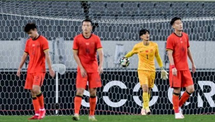 国足对阵中国香港队又双叒叕迎“荣誉之战”,黄健翔辣评