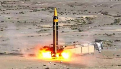 伊朗导弹基地遭重创!哈梅内伊看完报告后为何下令报复以色列?