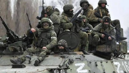 14个旅随时被歼灭，俄军8倍兵力横扫战场，俄领土再扩张近500平方公里