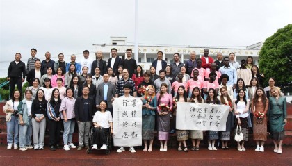 交流互鉴！铜仁白水学校迎来一群外国朋友