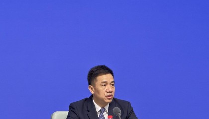 周小全:筹建国际金融资产交易平台,稳妥发展跨境金融、离岸金融