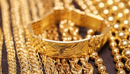 黄金价格大跳水,市场追逐的“确定性”被动摇