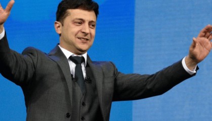 三大消息:普京也开始慌了!特朗普紧急喊话中国;中美关系又要生变?