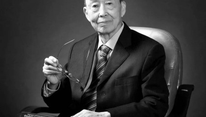 痛别!他于8时22分离世