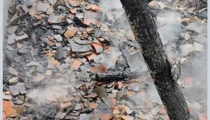 湄潭农商银行石莲支行为客户兑换3万元“火烧币”