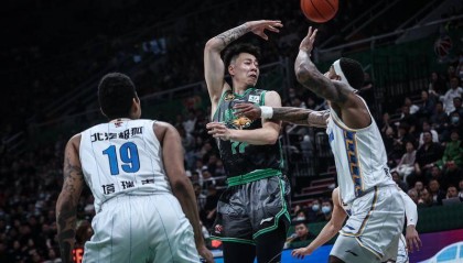 张镇麟今晚复出战广东 辽宁赛季首次完整阵容参赛