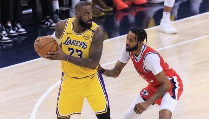 东契奇新王驾临让全员警醒 湖人德比大胜很反常吗?