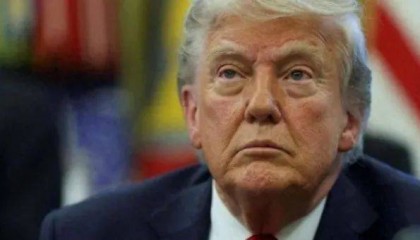 关税战反转了,特朗普“驳斥”我外交部发言人,日韩拒绝站队美国