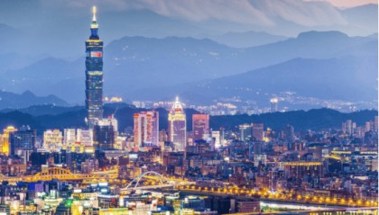 2万多台军集结前夕，国台办宣布启用新航线！赖清德没资格谈条件