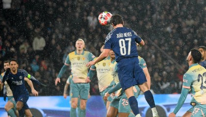 欧冠-哈兰德破门登贝莱建功 曼城连丢4球2-4巴黎跌至淘汰区