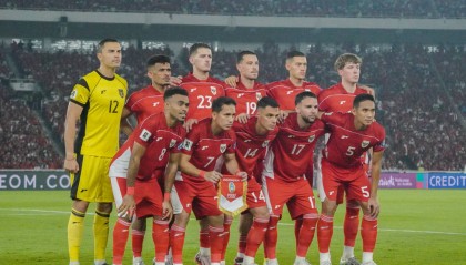 无缘世界杯!印尼两连败出局 球迷要求克鲁伊维特下课