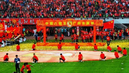 王勤伯:中国足协是全球绝无仅有的强占职业联赛36%股份的足协