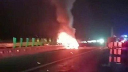 家属回应小米SU7高速事故:后续将考虑进行法律诉讼