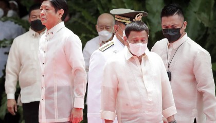 美万万没料到!一夜之间,菲政坛巨变,马科斯恐“自身难保”?