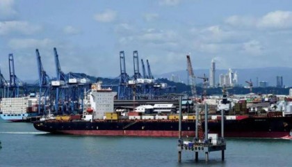 李嘉诚玩砸了，赶在美防长专机抵达前，巴拿马突然出手，出人意料