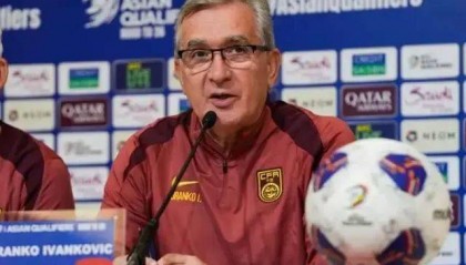 历史性崩盘！国足输给了“有想法”的伊万