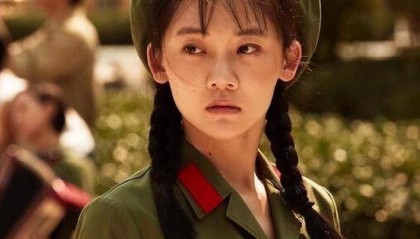 冯小刚直言:她太能装了,永远红不了,就更别提拿奖了