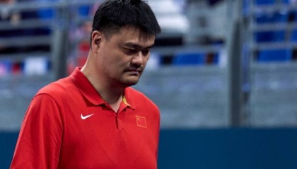 姚明卸任篮协主席,任期内女篮夺世界杯亚军男篮两度无缘奥运