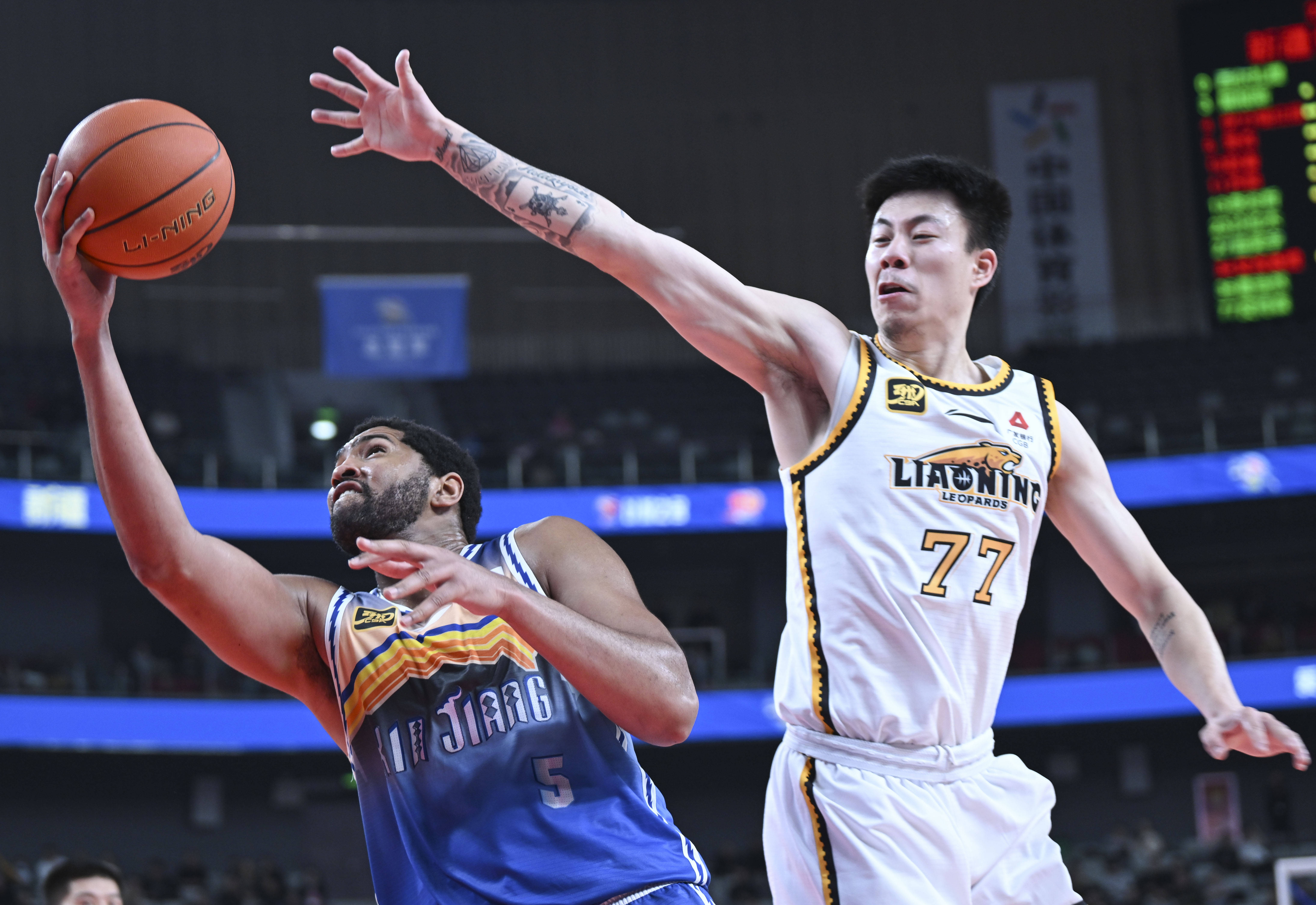 张镇麟:上海新队友对于我的加盟也很震惊