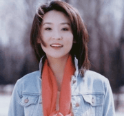 考古|苗圃被称内娱无代餐!巅峰期隐退嫁大19岁富商,如今儿女双全成人生赢家